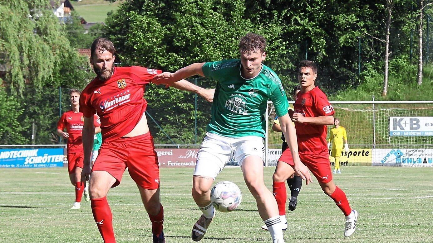 Englische Woche: 1. FC Bad Kötzting gastiert beim SV Schwandorf-Ettmannsdorf
