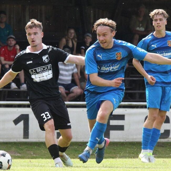Der 1. FC Bad Kötzting erkämpft sich ein 2:2-Remis gegen den FC Tegernheim.